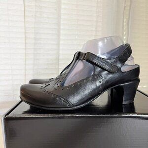 Wolky Mary Jane Heels Pumps Women Size 39 Black Leather‎ Back Strap Retro Style